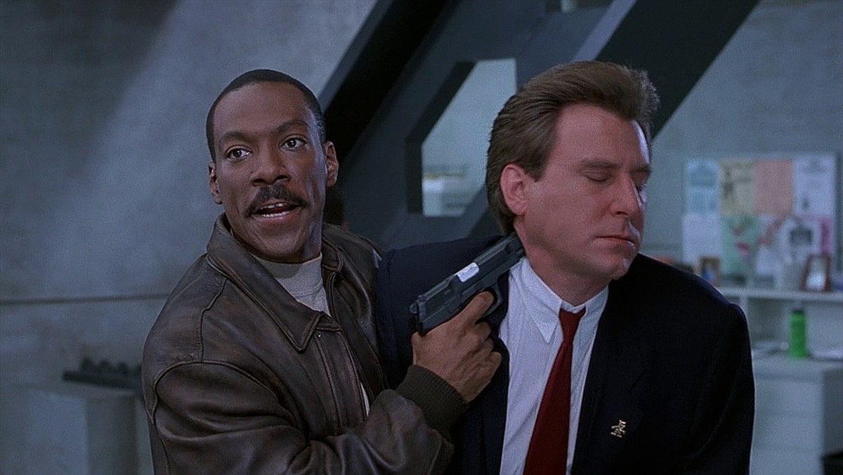 Фото пістолета Вальтер P88 compact на зйомках кіно