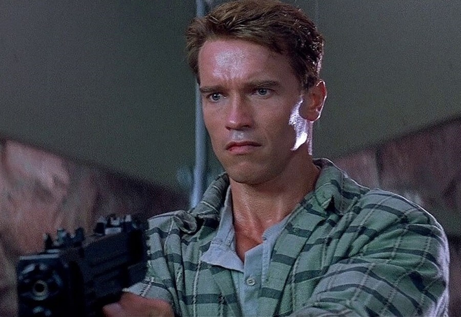 Пістолет Мікро Узі Camo на зйомках кіно