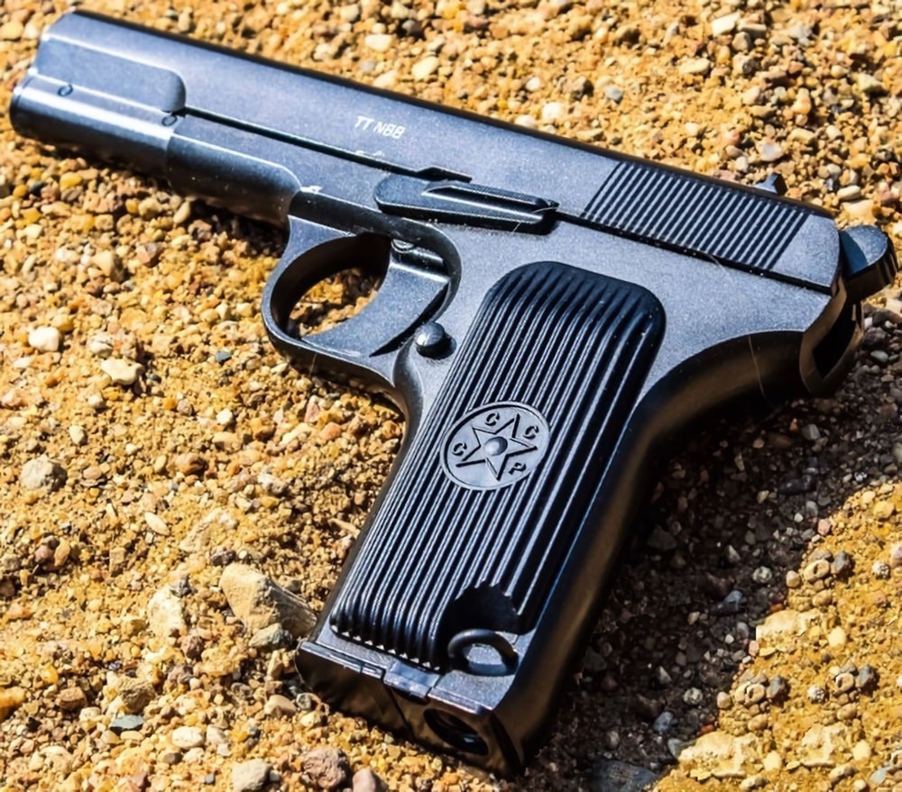 Пневматичний пістолет ТТ
