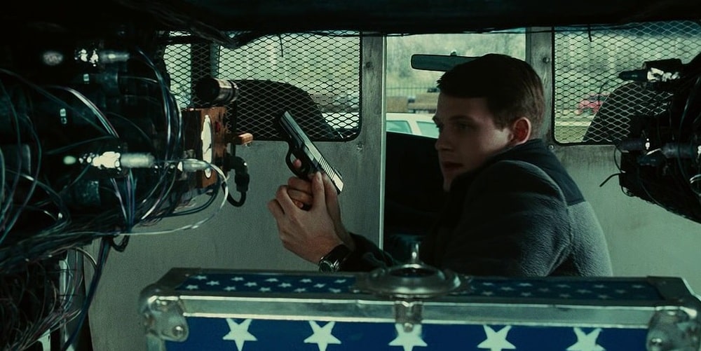 Пистолет Ruger SR9 на съемках кино