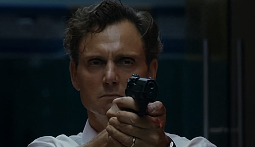 Пістолет Беретта П4 на зйомках кіно